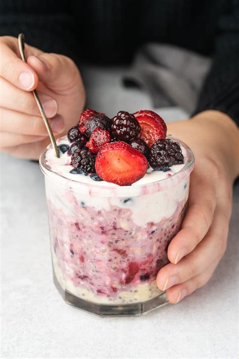 Overnight Oats with Frozen Fruit - Liv Vegan Strong