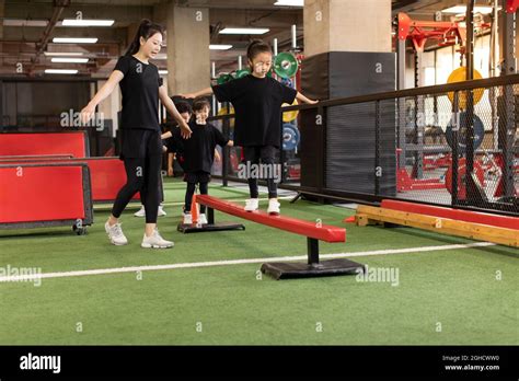Children Exercise Class 的图像结果