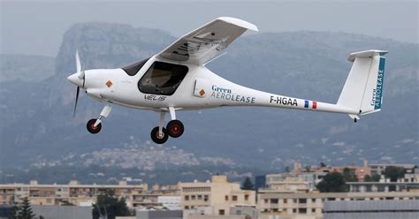 Electric planes could be ready for take off by the 2030s, say experts