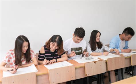 杭州老师推荐ui设计基础培训学校排行榜名单-参考网