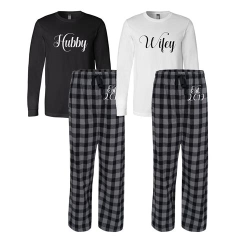 Hubby and Wifey Matching Couples Pajamas, Holiday Pajamas, Valentines ...