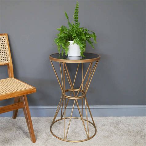 Combining Greenery and Convenience: Your Guide to Plant Stands with ...