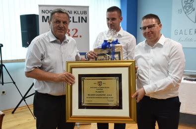 VIDEO/FOTO: Nogometni klub Mraclin proslavio 90. rođendan, Mladenu ...