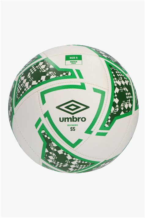 Umbro Neo Swerve Soccer Ball