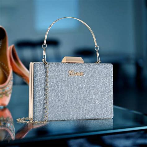 Bridal Purse - Buy Bridal Purse online at Best Prices in India ...