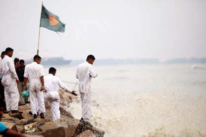 Bangladesh, Myanmar braces up for cyclone Mahasen | Page 19 | The Times ...