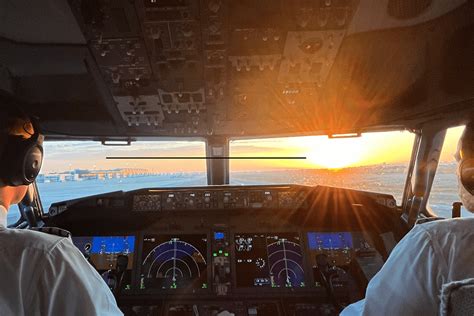 B737 Type Rated Pilot Netherlands at TUI