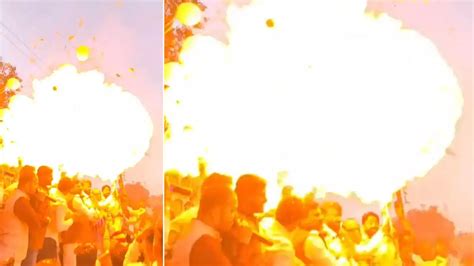 भाजयुमो प्रदेश अध्यक्ष के स्वागत मंच पर हाइड्रोजन गैस बैलून में ब्लास्ट ...
