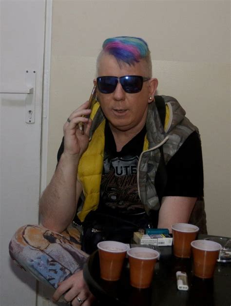 Ostalo mi je da se ošišam na ćelavo! DJ Krmak se odriče kose po kojoj ...