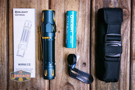 Olight Warrior 3S Dream Blue Flashlight Review - ZeroAir Reviews