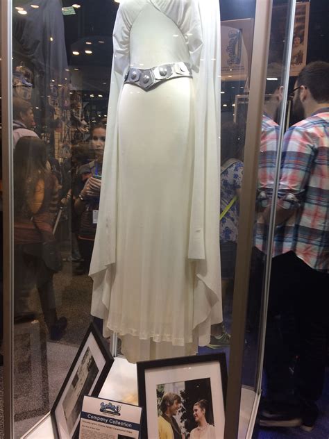 Princess Leia ceremonial official dress | Star wars wedding dress, Star ...