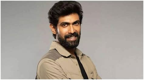 Dan Campbell’s wife posts viral photo of lion carrying bear cub after ...