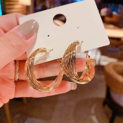 KOREAN CLASSY HOOP EARRINGS – Jewelsmars