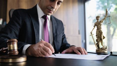 Citizen's Arrest in Florida (What Is It & How To Apply)