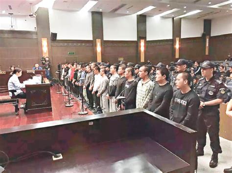 杭州典型涉黑案 主犯囚15年 - 東方日報
