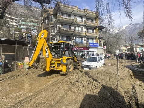 Snowfall triggers landslides in HP as parts of north get rain; 5 still ...