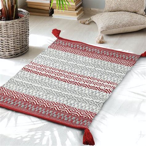 Get Classic Oval Jute Rug at ₹ 450 | LBB Shop