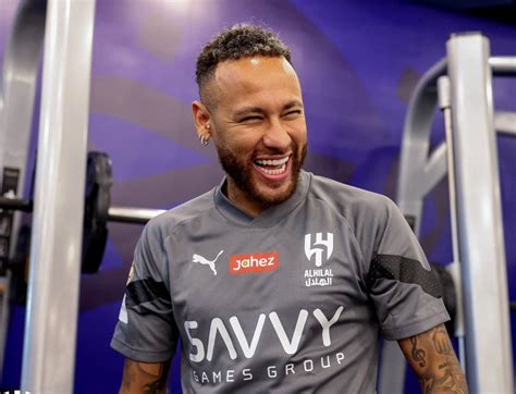 Neymar begins training at Al-Hilal