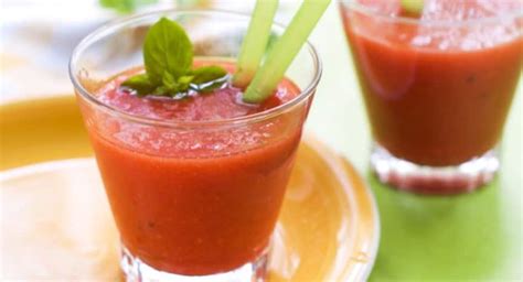 5 juices for diabetics which are low in glycemic index | TheHealthSite.com