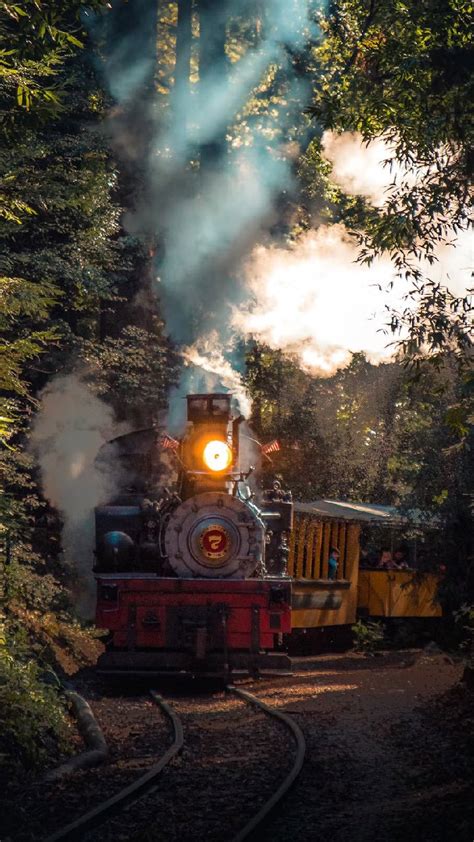 Which Is The Longest Railway Zone In India?