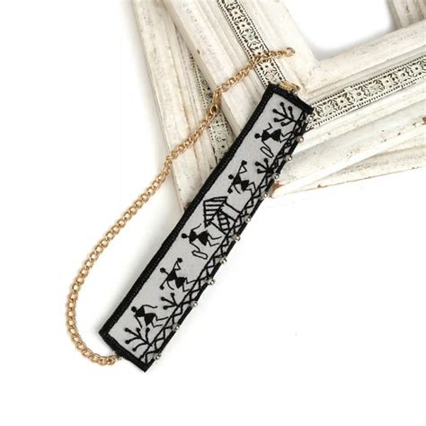 Zainab Handcrafted Choker – GoneCase