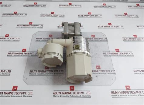Yamatake-honeywell Dstj3000 Pressure Transmitter 35 Kgf/Cm2 24Vdc 4-20 ...