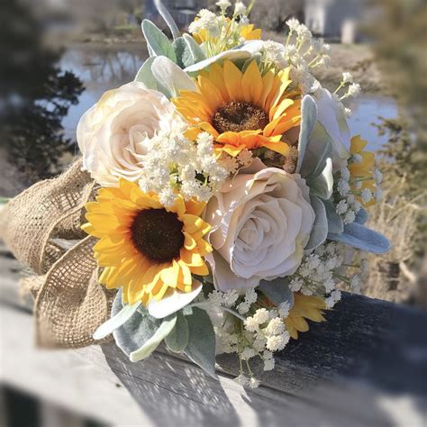 Rustic Sunflower Bouquet, Bridal Bouquet with Sunflowers and Roses ...