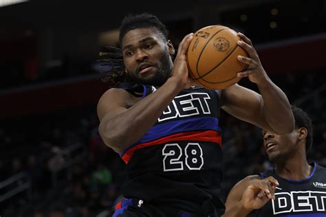 NBA Recap: Isaiah Stewart battling through injury for Pistons - Pickin ...