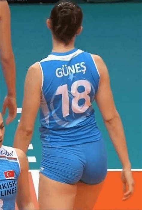 Zehra Güneş & Hande Baladın : r/ZehraGunes