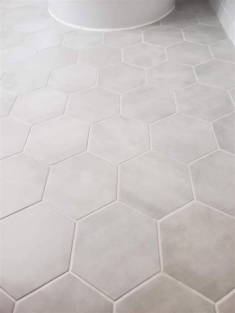 Makoto 10 x 11 5 hexagon matte porcelain tile in momoiro blush – Artofit