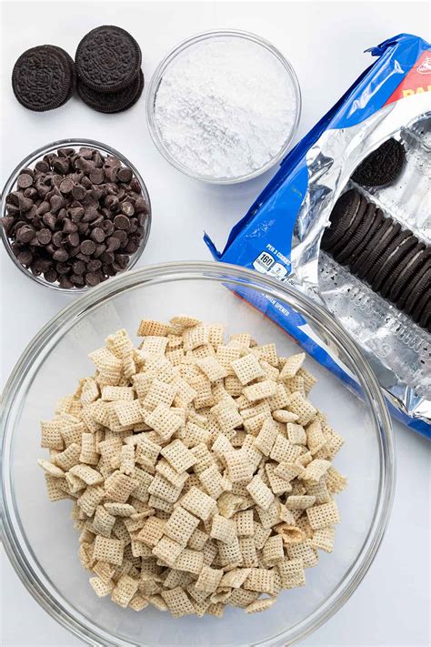 Oreos And Milk Cereal