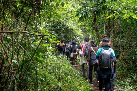 nyunwe hiking