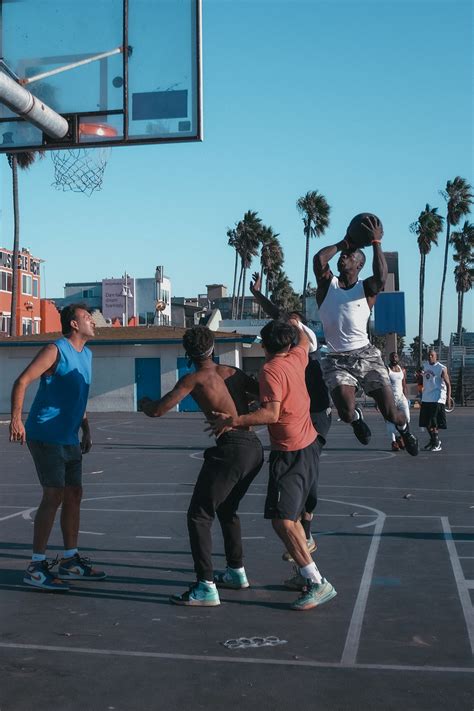 Venice Basketball Court :: Behance