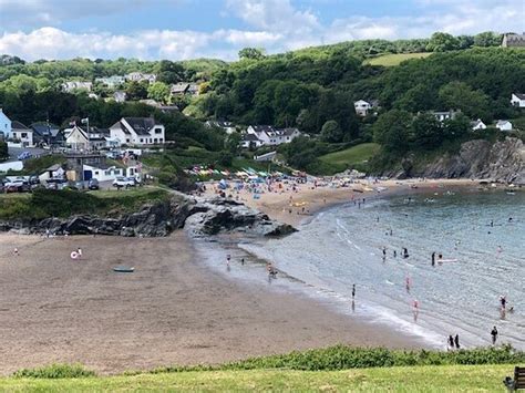 GLYNCOCH ISAF HOLIDAY COTTAGES & CAMPING (Llangrannog) - Campground ...