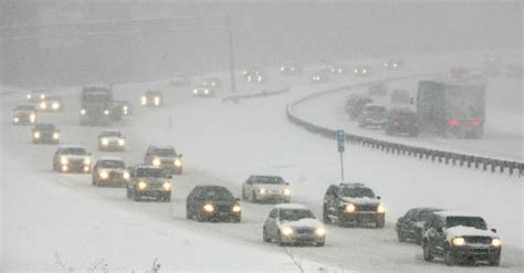 P.M. News Links: ODOT hard at work, check-cashing shop robbed, 11 ...