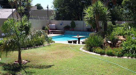 ELSHANE GUESTHOUSE (Roodepoort, Greater Johannesburg, South Africa ...