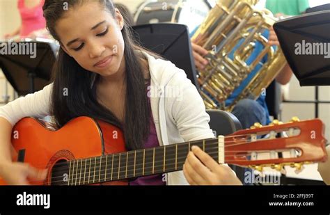 Orchestra Class 的图像结果