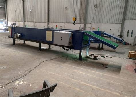 Efficient Loading & Unloading Solutions | Telescopic Belt Conveyor India