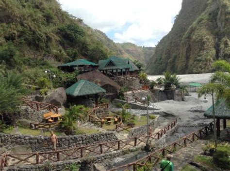 The 10 Best Hotel Deals in Angeles City (Apr 2025) - Tripadvisor