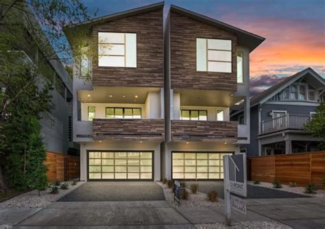 Building Windows Interior 的图像结果