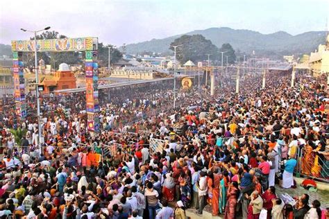 Kairavini karaiyinile - திரு அல்லிக்கேணி குளக்கரையோரம்: Ratha Sapthami ...