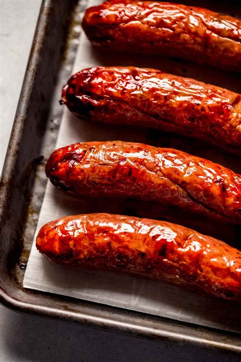 How to Cook Sausages in the Oven