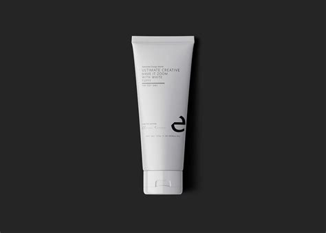 Free Cosmetic Product Mockup (PSD)