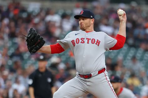 Red Sox Trade Rumors Reaching New Peak With Lefty Reliever As Trade Bait - Newsweek