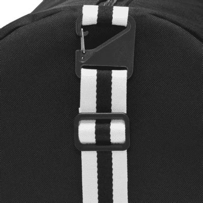 Nike Heritage Duffel Bag (30L). Nike IN