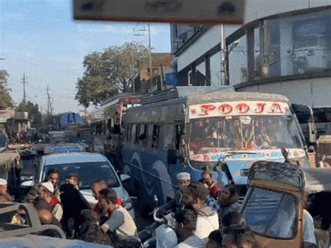 5-hour traffic jam in Bhopal, commuters clash - Madhya Pradesh News ...