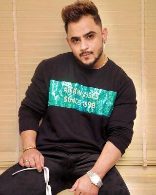 Book Millind Gaba: Contact for Latest Concert & Show Price