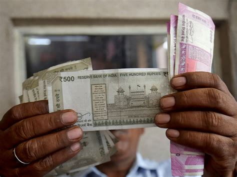 ETMarkets Investors' Guide: Can the rupee plumb new lows? | The ...