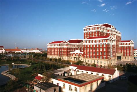 天津外国语大学滨海外事学院在黑龙江高考专业招生计划2023(人数+代码)