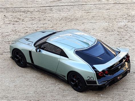 2021 Nissan GT-R R50 1:18 GT Spirit scale model car | Scale Arts India